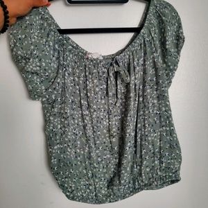 Off the shoulder tanktop